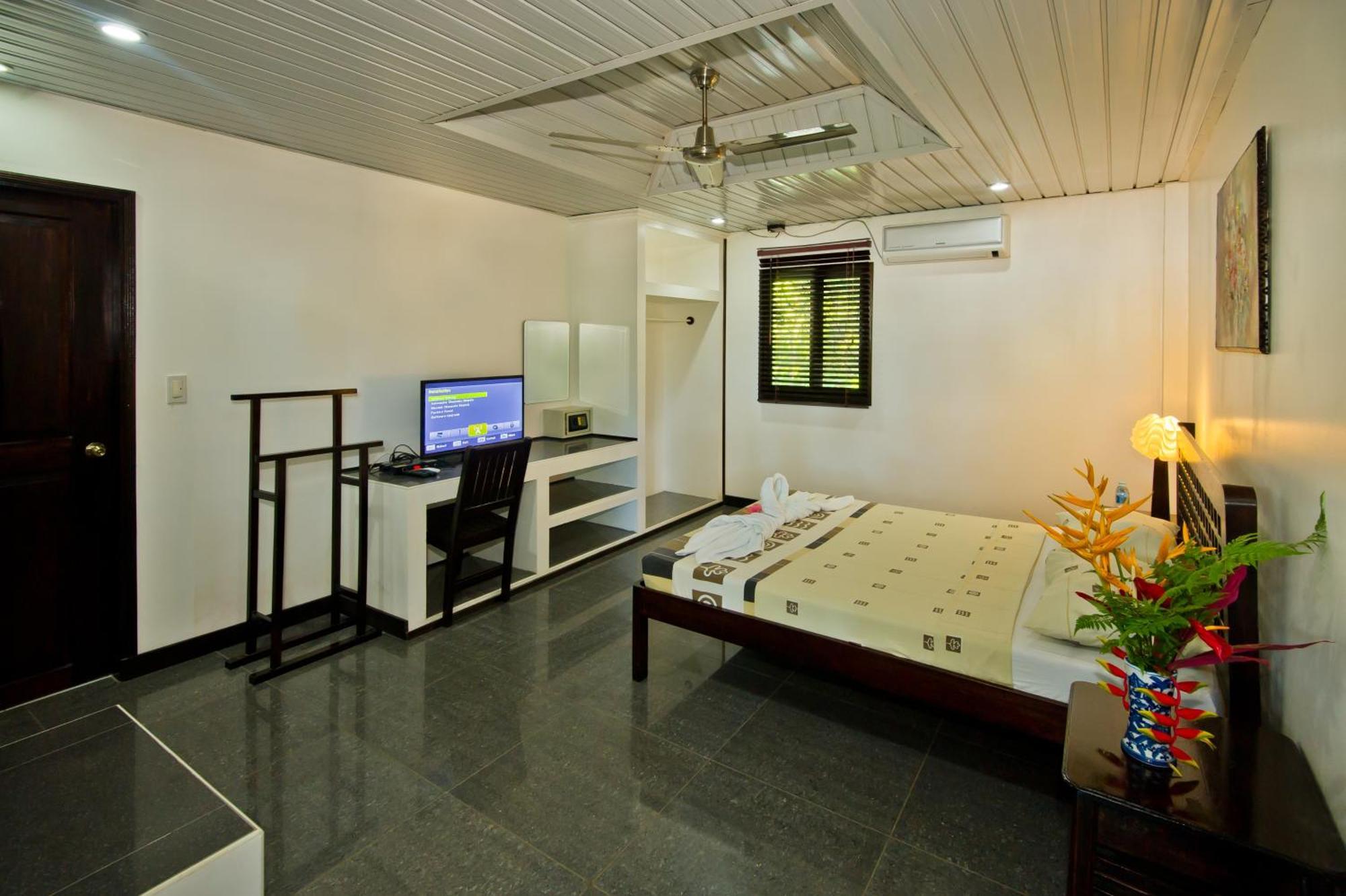 Balay Tuko Garden Inn Puerto Princesa Camera foto